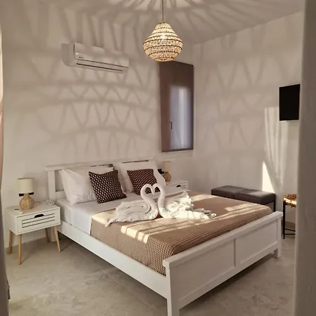 Amelie Апартаменты Naxos City